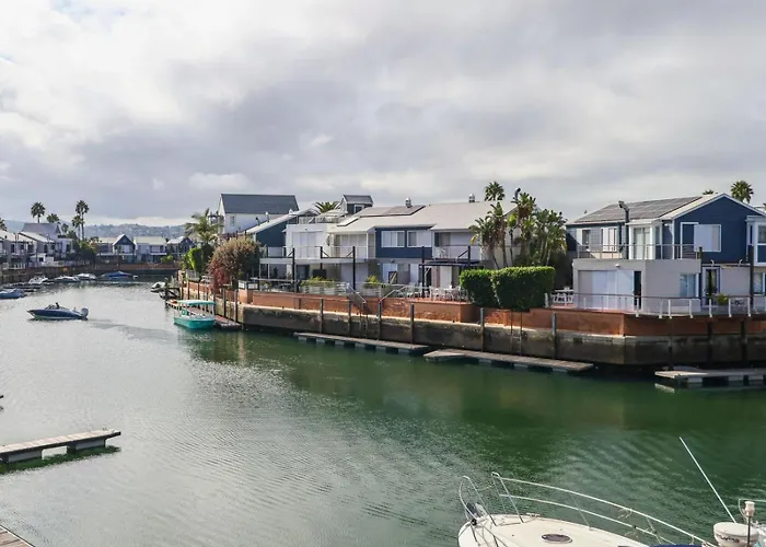 Knysna Quays Waterfront Accomodation